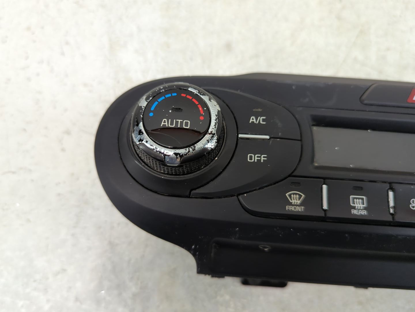 2016 Kia Sorento Climate Control Module Temperature AC/Heater Replacement P/N:97250-CS350 Fits OEM Used Auto Parts - Oemused