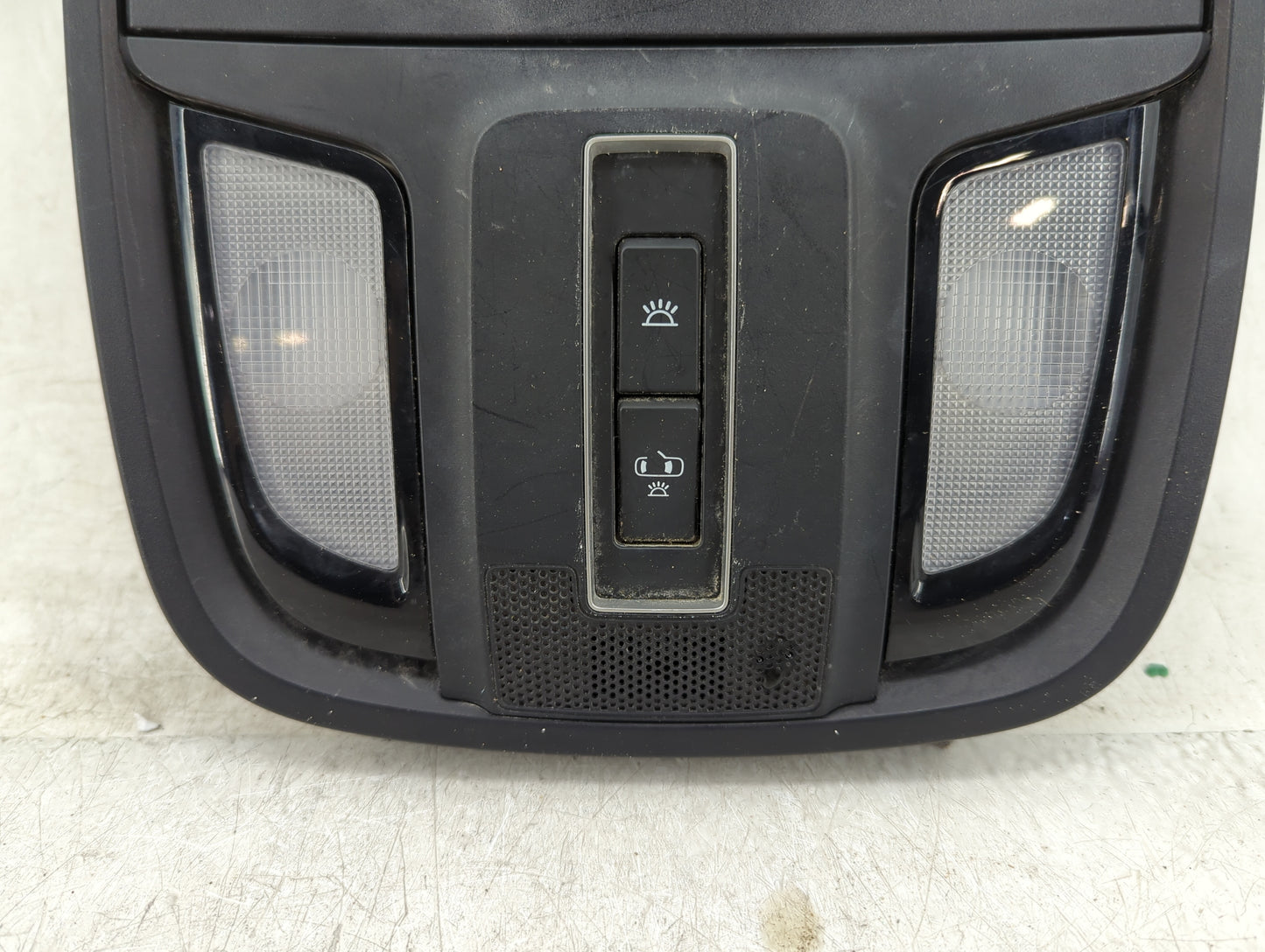 2016 Kia Sorento Overhead Roof Console - Oemusedautoparts1.com