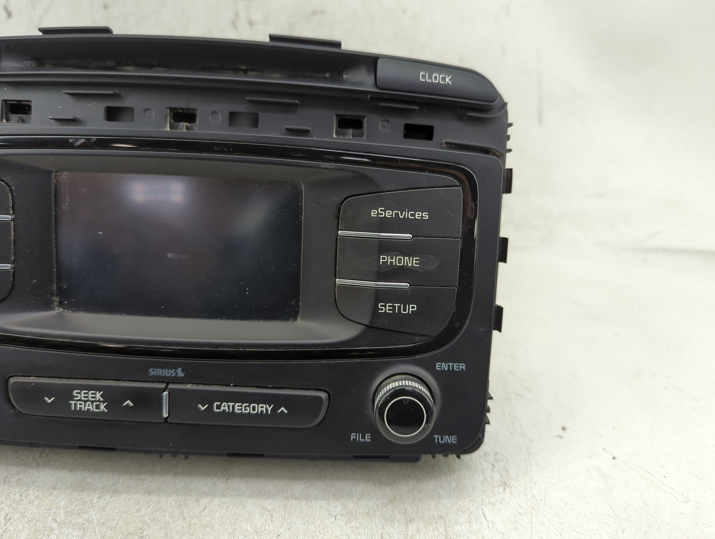 2016-2018 Kia Sorento Radio AM FM Cd Player Receiver Replacement P/N:96160-C6000WK Fits Fits 2016 2017 2018 OEM Used Auto Pa