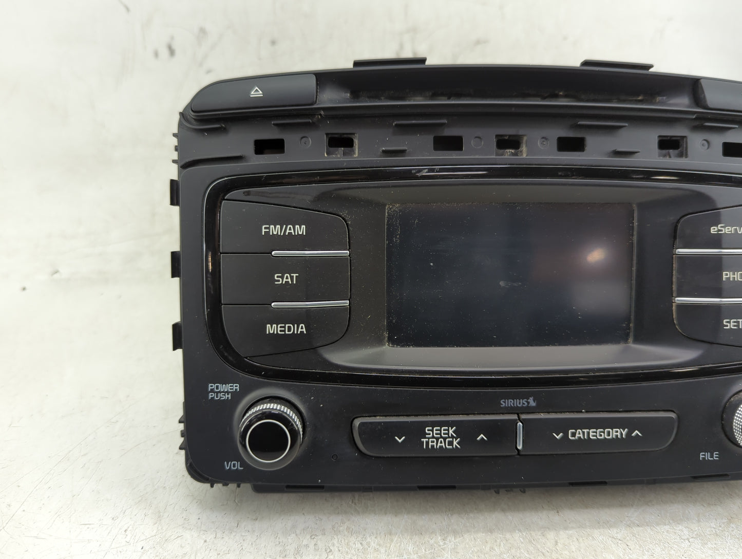 2016-2018 Kia Sorento Radio AM FM Cd Player Receiver Replacement P/N:96160-C6000WK Fits Fits 2016 2017 2018 OEM Used Auto Pa