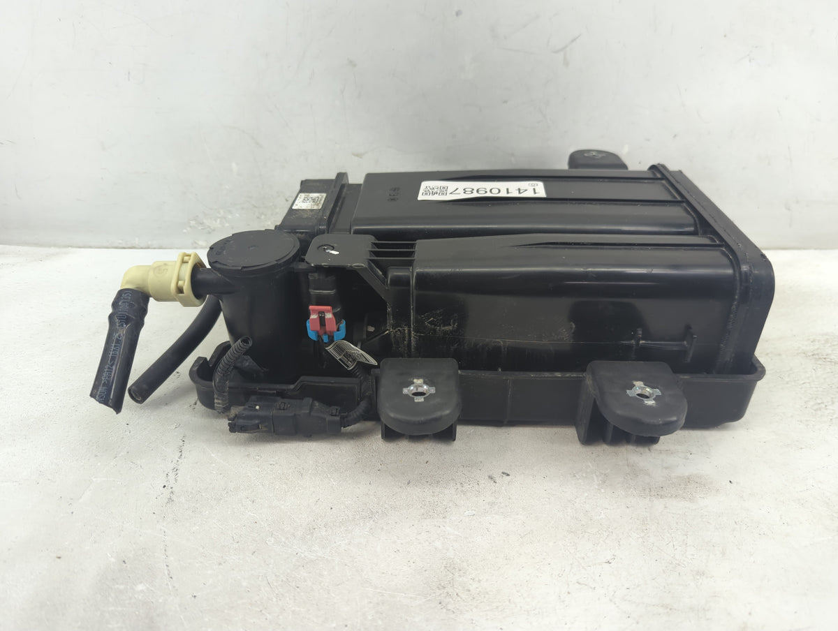 2016 Kia Sorento Fuel Vapor Charcoal Canister - Oemusedautoparts1.com