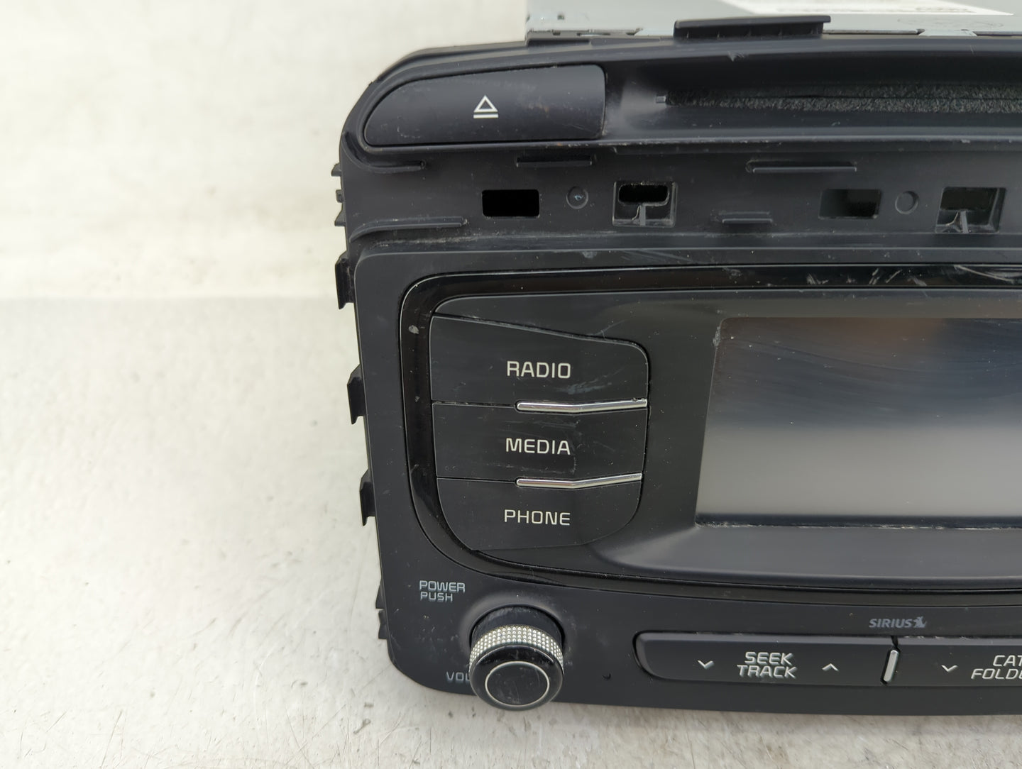 2016-2018 Kia Sorento Radio AM FM Cd Player Receiver Replacement P/N:96180-C6000WK 61014035 Fits Fits 2016 2017 2018 OEM Use
