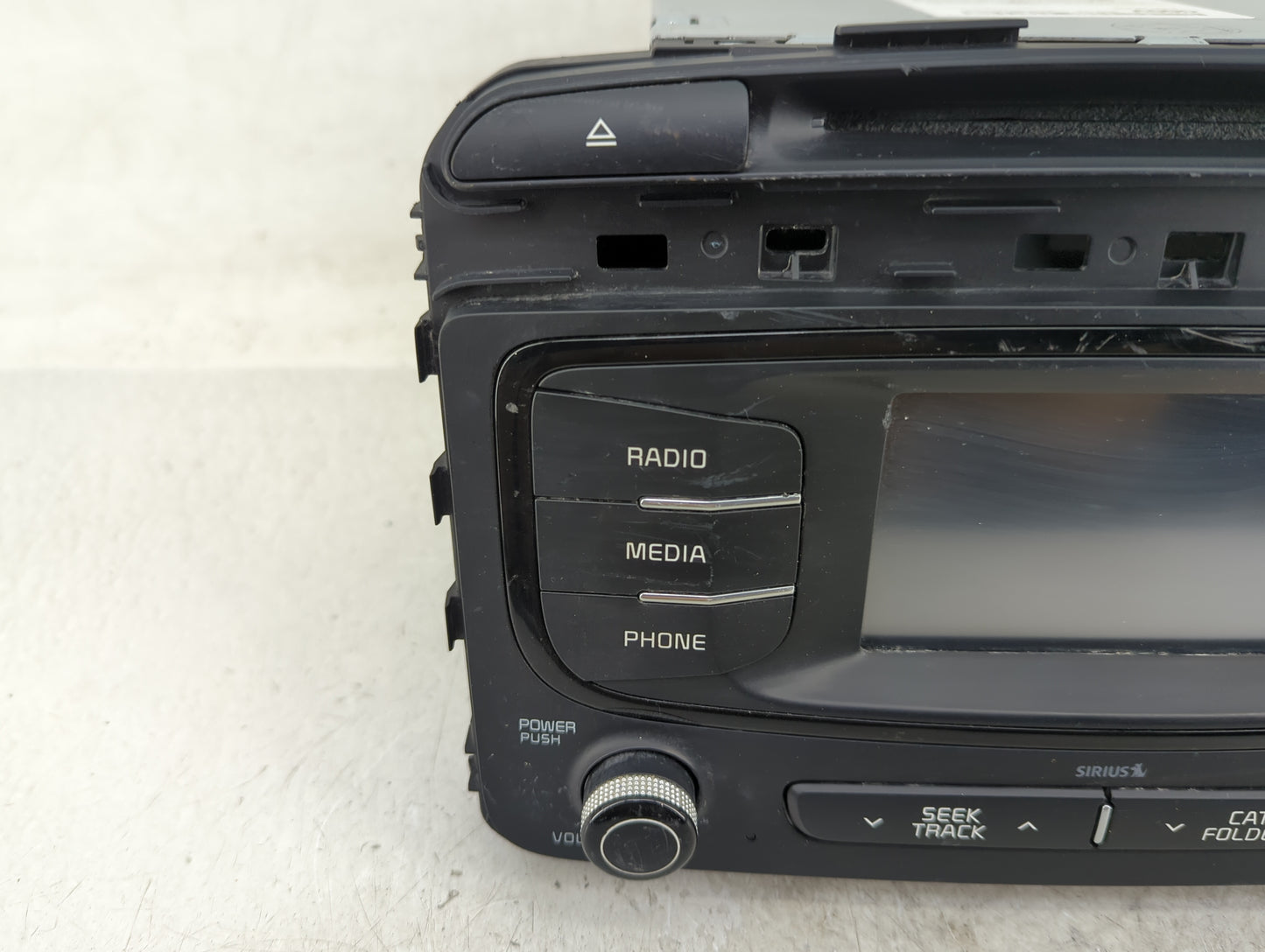 2016-2018 Kia Sorento Radio AM FM Cd Player Receiver Replacement P/N:96180-C6000WK 61014035 Fits Fits 2016 2017 2018 OEM Use
