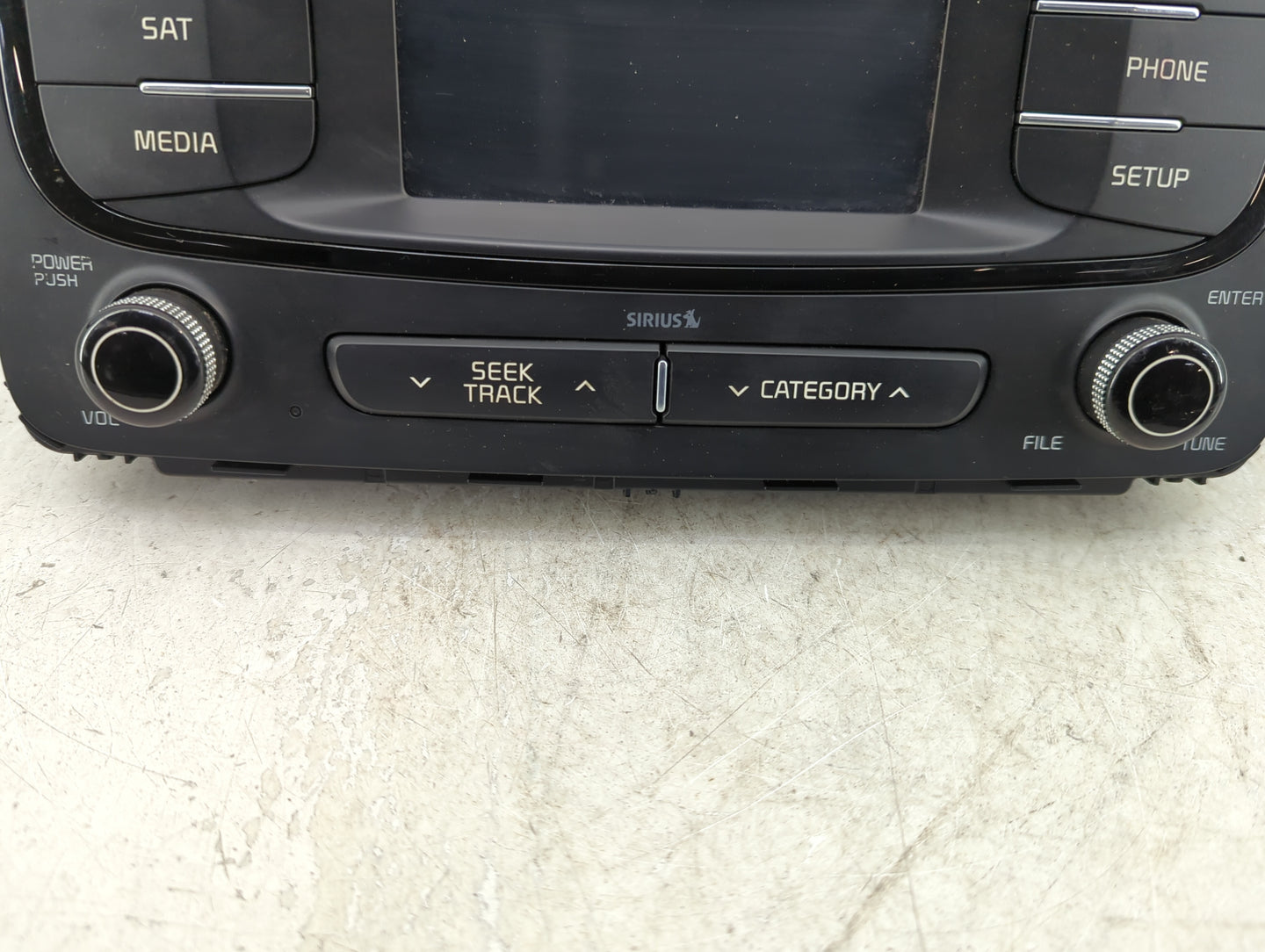 2016-2018 Kia Sorento Radio AM FM Cd Player Receiver Replacement P/N:96180-C6000WK Fits Fits 2016 2017 2018 OEM Used Auto Pa