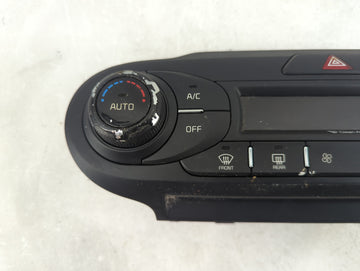 2016 Kia Sorento Climate Control Module Temperature AC/Heater Replacement P/N:97250-C6XXX 97250-C5XXX Fits OEM Used Auto Parts