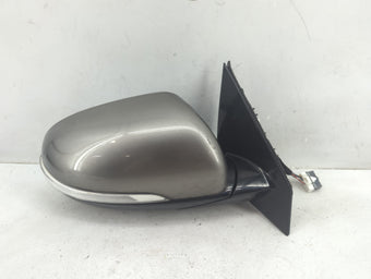 compare product 2016-2020 Kia Sorento Passenger Side View Mirror - Right Door Mirror OEM Used