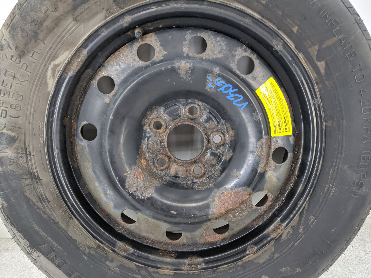 2011-2020 Kia Sorento Spare Donut Tire Wheel Rim Oem - Oemusedautoparts1.com