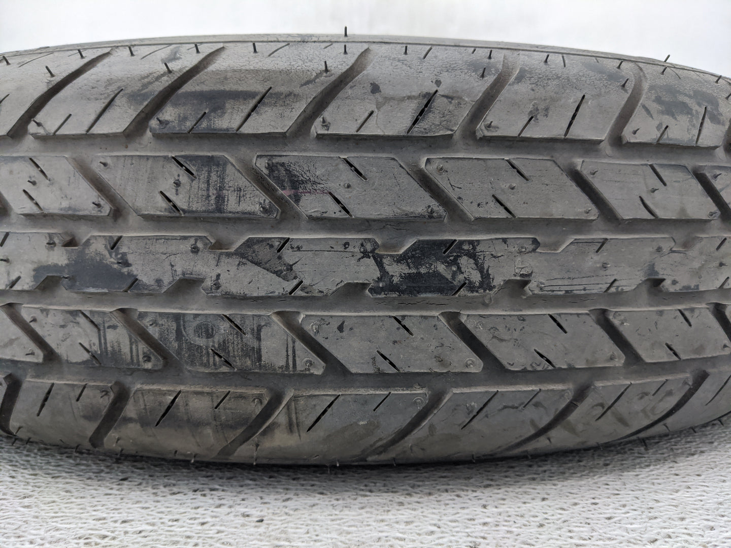 2011-2020 Kia Sorento Spare Donut Tire Wheel Rim Oem - Oemusedautoparts1.com