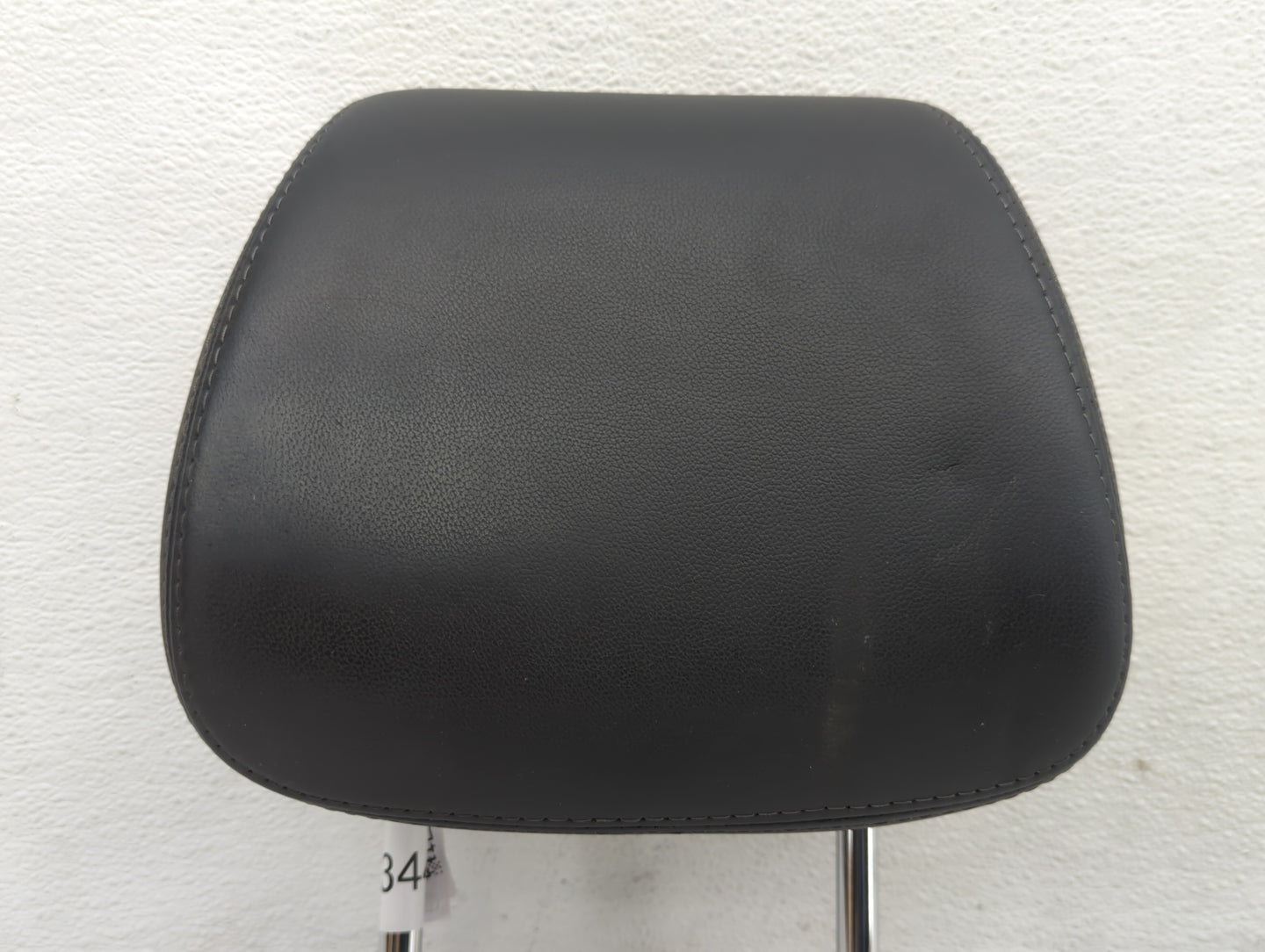 2016-2018 Kia Sorento Headrest Head Rest Front Driver Passenger Seat - Oemusedautoparts1.com