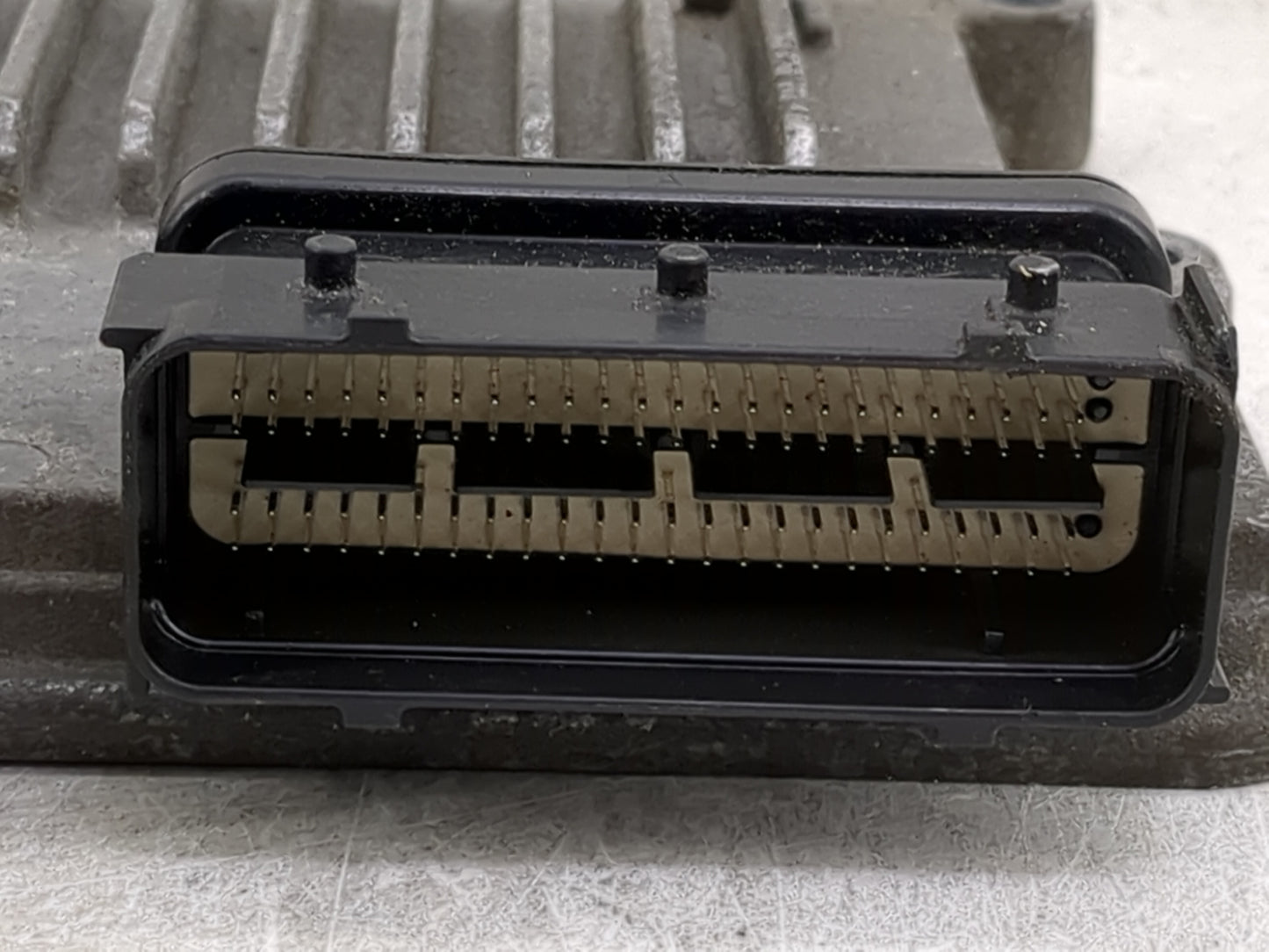 2016-2018 Kia Sorento PCM Engine Control Computer ECU ECM PCU OEM P/N:28478981 39111-3CWN0 Fits Fits 2016 2017 2018 OEM Used