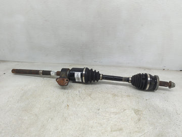 2016-2018 Kia Sorento Axle Shaft Front Driver Cv C/v 1428665 - Oemusedautoparts1.com