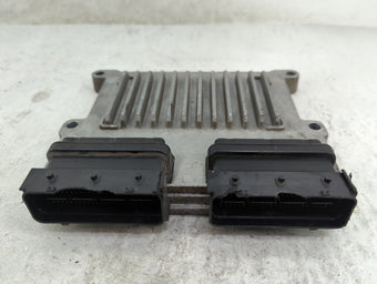 compare product 2016-2018 Kia Sorento PCM Engine Control Computer ECU ECM PCU OEM P/N:39111-3CWN1 28549376 Fits Fits 2016 2017 2018 OEM Used Auto Parts