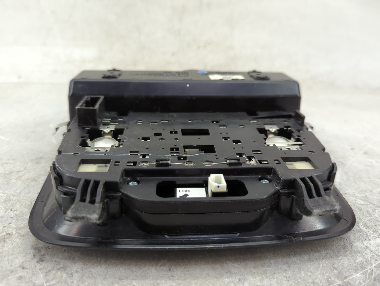 2016 Kia Sorento Overhead Roof Console - Oemusedautoparts1.com