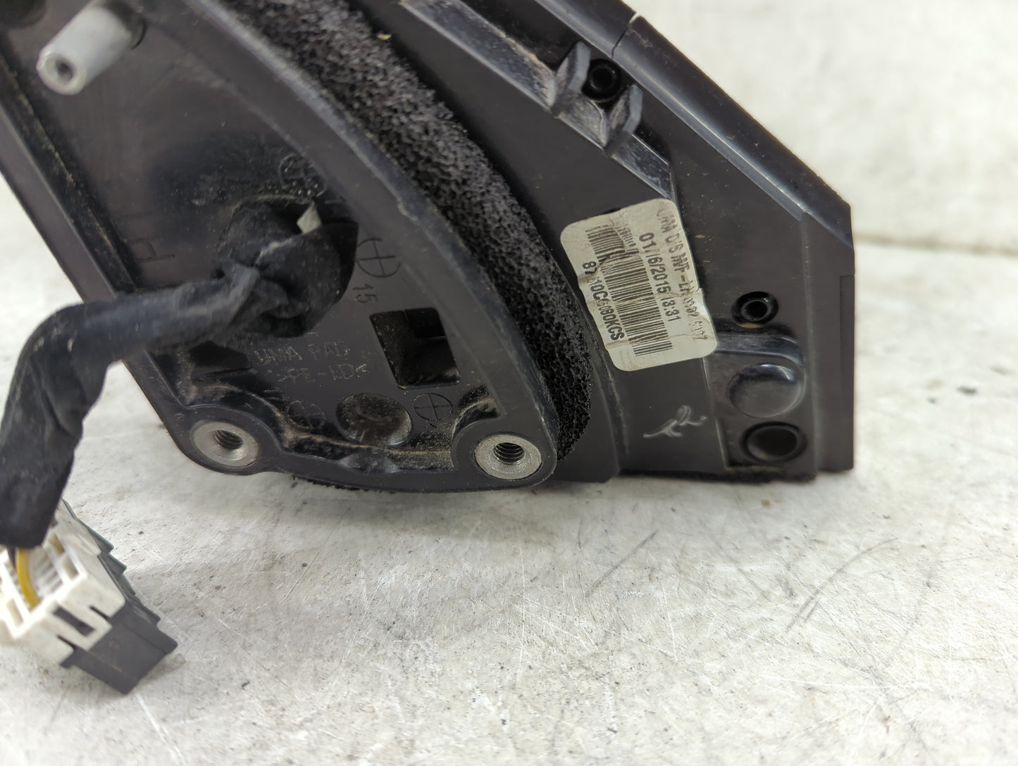 2016-2020 Kia Sorento Driver Side View Mirror - Left Door Mirror OEM Used - Oemusedautoparts1.com