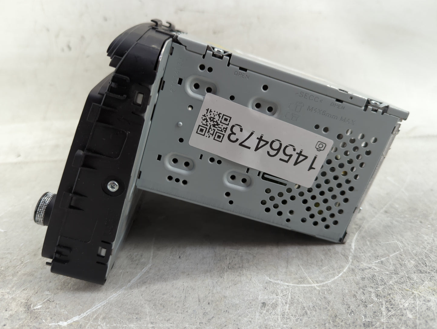 2016-2018 Kia Sorento Radio AM FM Cd Player Receiver Replacement P/N:96180-C6000WK Fits Fits 2016 2017 2018 OEM Used Auto Pa