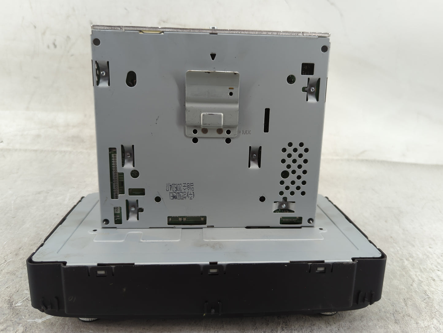 2016-2018 Kia Sorento Radio AM FM Cd Player Receiver Replacement P/N:96180-C6000WK Fits Fits 2016 2017 2018 OEM Used Auto Pa