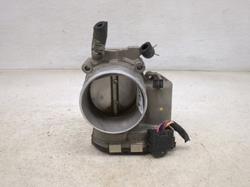 2016-2020 Kia Sorento Throttle Body P/N:35100-2G600 0280750618 Fits Fits 2015 2016 2017 2018 2019 2020 2021 OEM Used Auto Pa