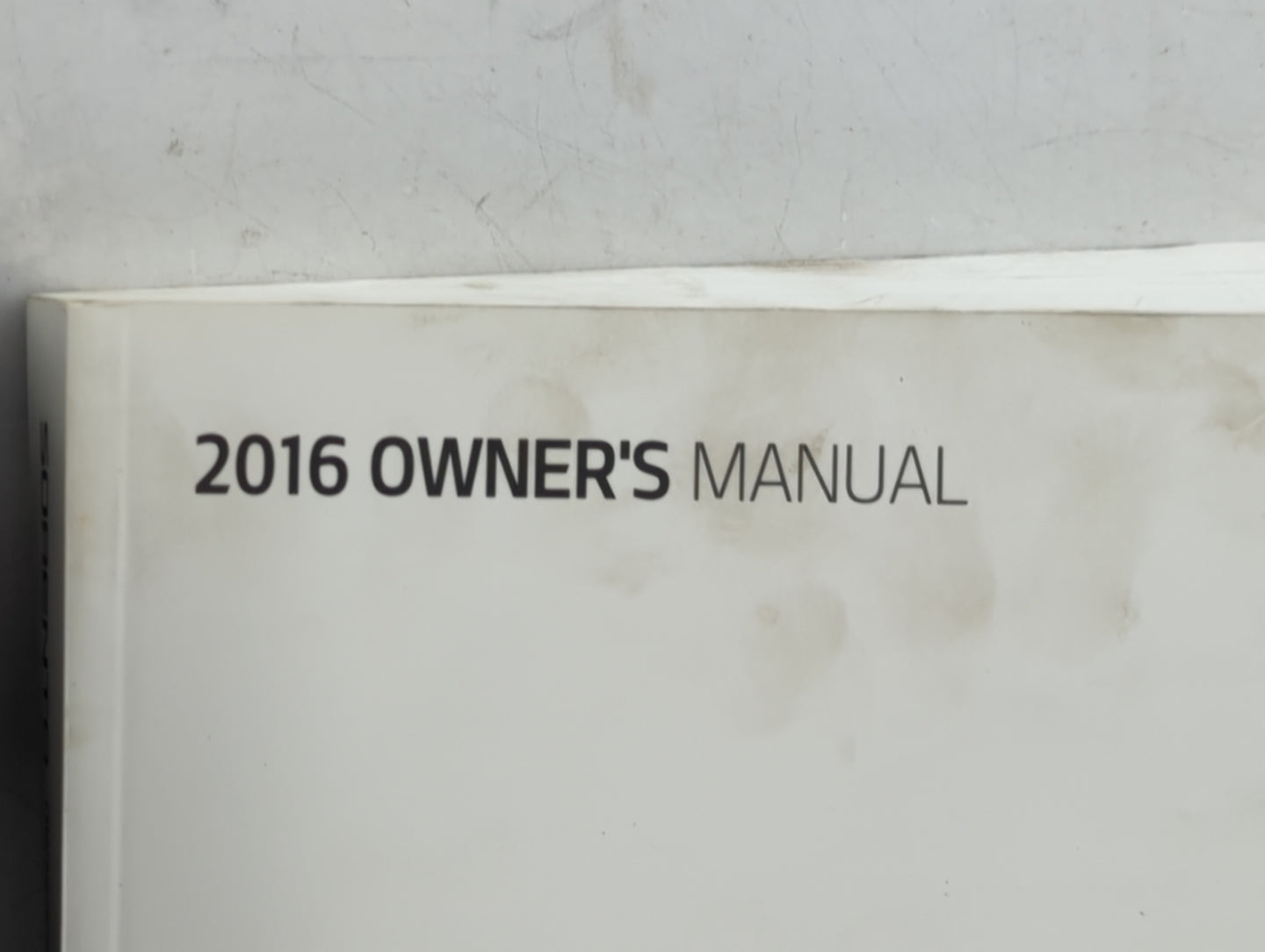2016 Kia Sorento Owners Manual Book Guide P/N:GXG5-EU4DA OEM Used Auto Parts - Oemusedautoparts1.com