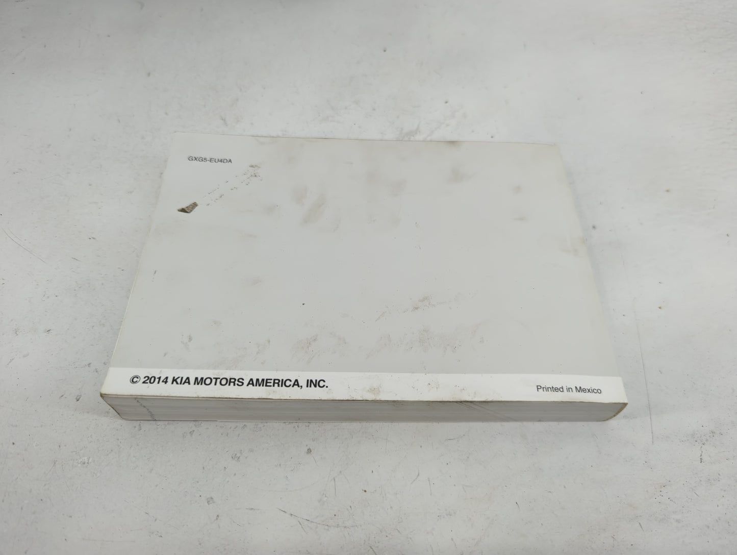 2016 Kia Sorento Owners Manual Book Guide P/N:GXG5-EU4DA OEM Used Auto Parts - Oemusedautoparts1.com