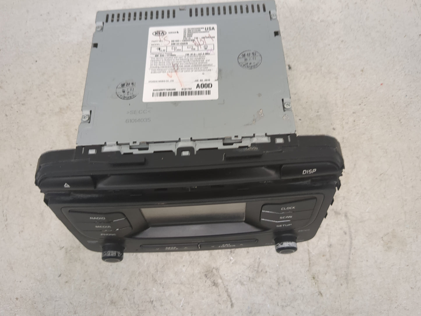 2016-2018 Kia Sorento Radio AM FM Cd Player Receiver Replacement P/N:96180-C6000WK AM1A1C6AN Fits Fits 2016 2017 2018 OEM Us