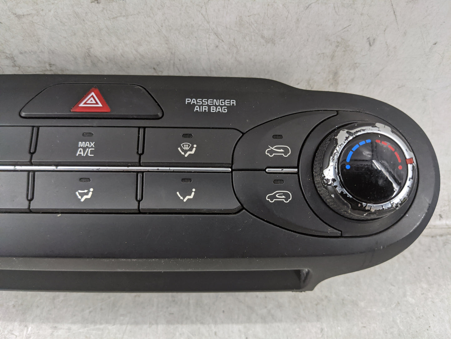 2016 Kia Sorento Climate Control Module Temperature AC/Heater Replacement P/N:97250-C5XXX 97250-C6XXX Fits OEM Used Auto Par
