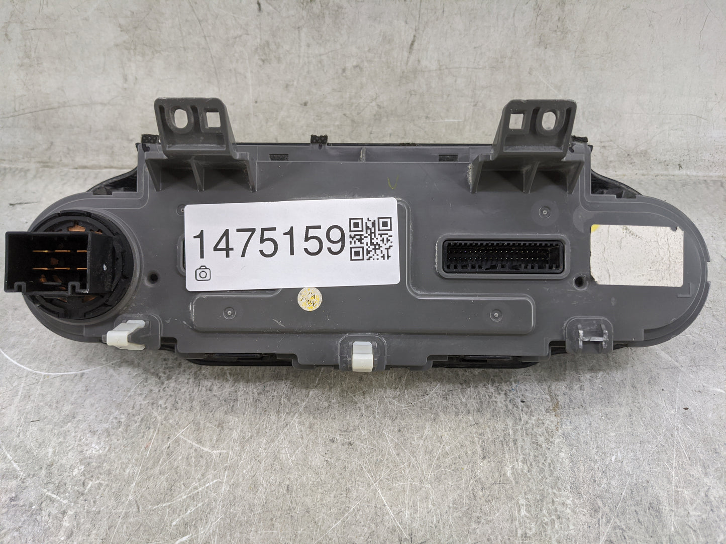 2016 Kia Sorento Climate Control Module Temperature AC/Heater Replacement P/N:97250-C5XXX 97250-C6XXX Fits OEM Used Auto Par