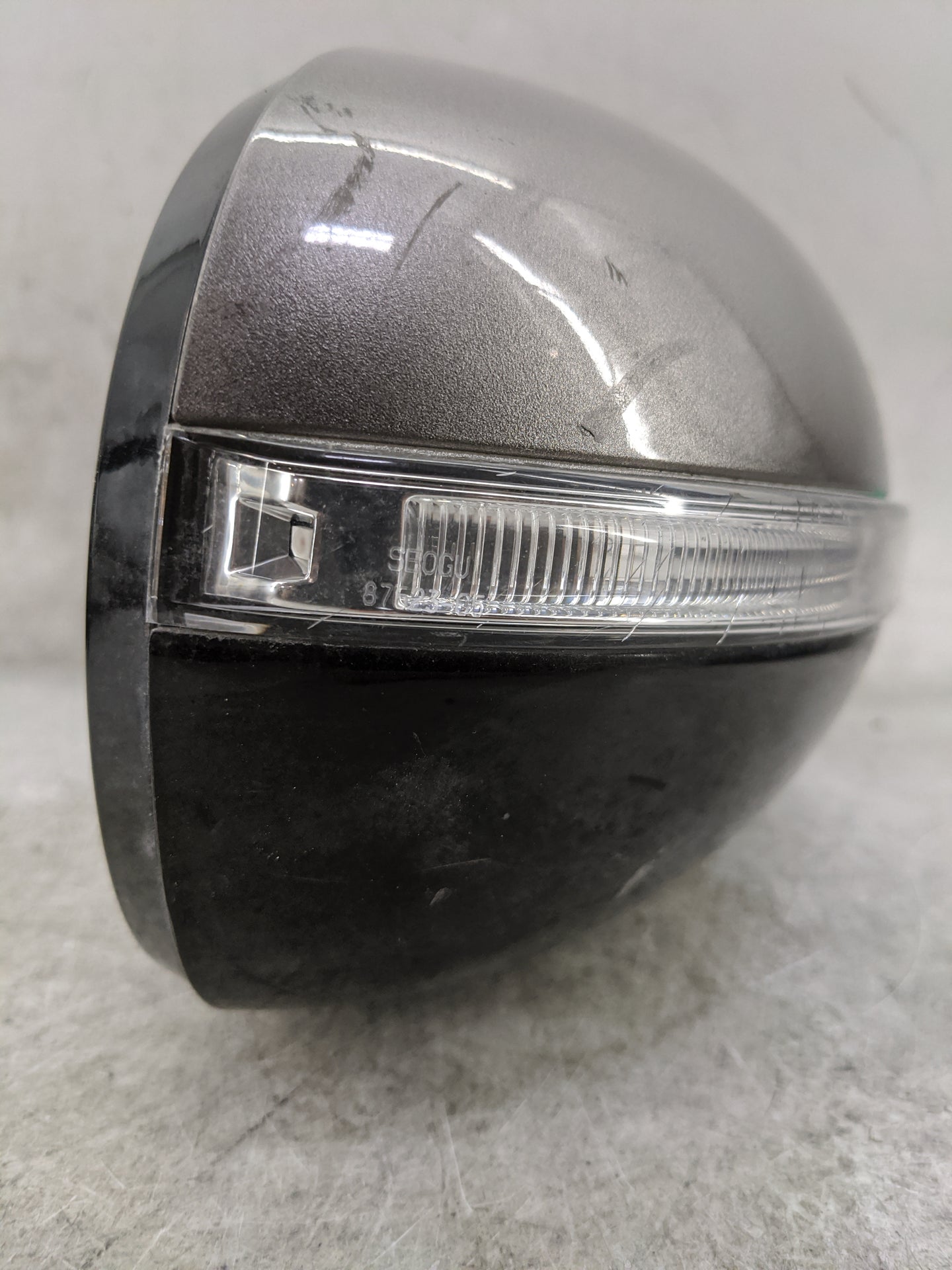 2016-2020 Kia Sorento Passenger Side View Mirror - Right Door Mirror OEM Used - Oemusedautoparts1.com