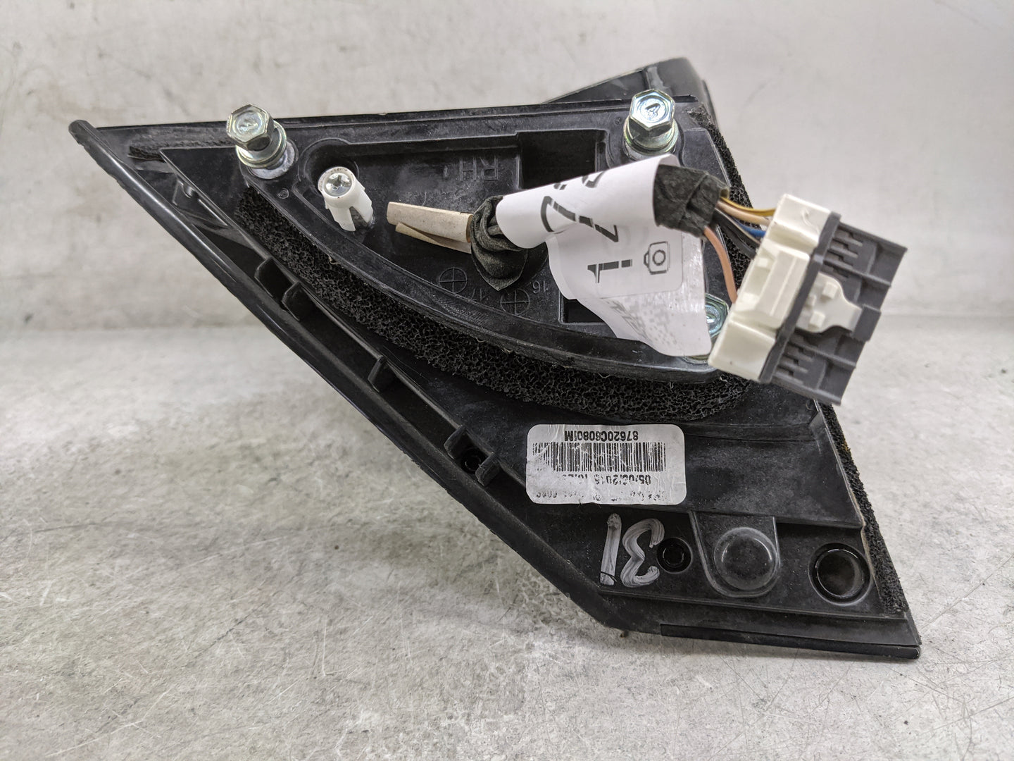 2016-2020 Kia Sorento Passenger Side View Mirror - Right Door Mirror OEM Used - Oemusedautoparts1.com