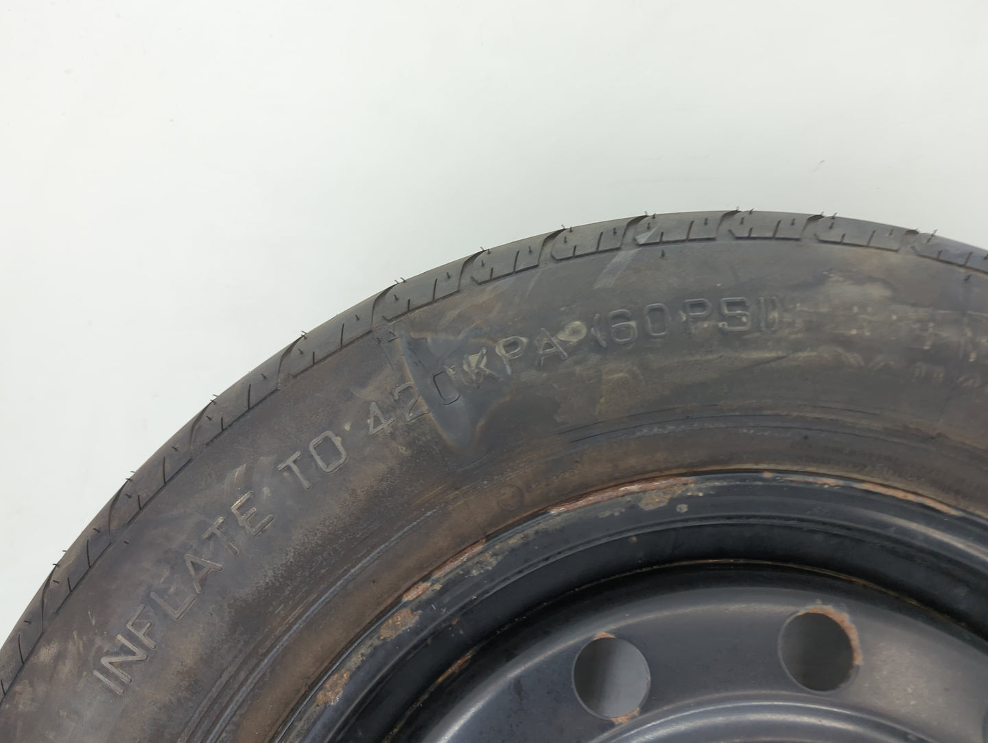 2011-2020 Kia Sorento Spare Donut Tire Wheel Rim Oem 1486977 - Oemusedautoparts1.com