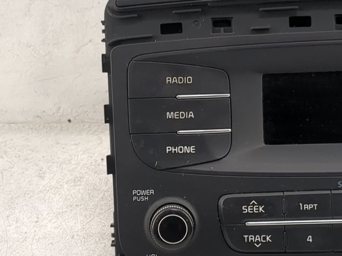 2016-2018 Kia Sorento Radio AM FM Cd Player Receiver Replacement P/N:96170C6000WK AM1A0C6AN Fits Fits 2016 2017 2018 OEM Use