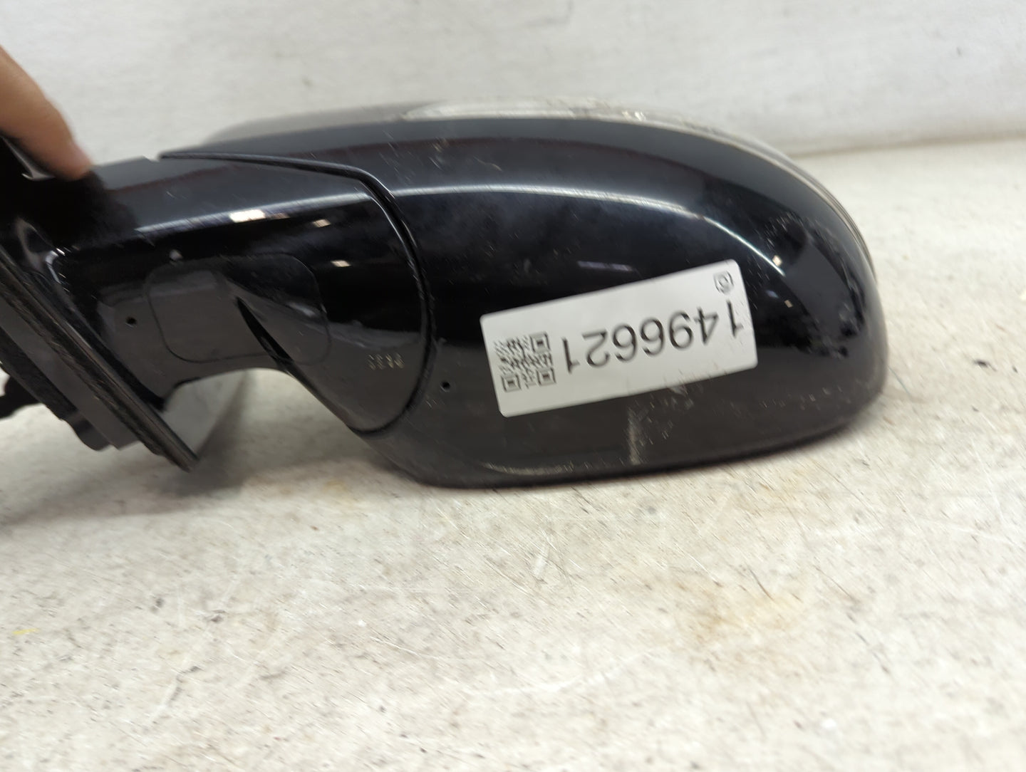 2016-2020 Kia Sorento Driver Side View Mirror - Left Door Mirror OEM Used - Oemusedautoparts1.com