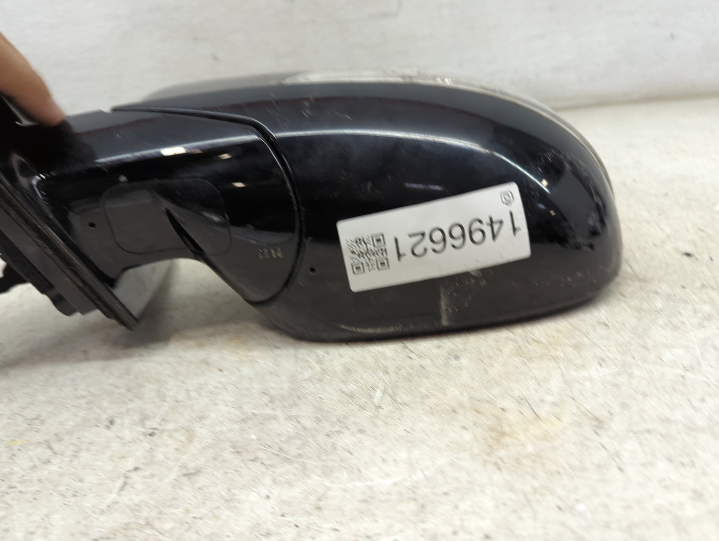 2016-2020 Kia Sorento Driver Side View Mirror - Left Door Mirror OEM Used - Oemusedautoparts1.com