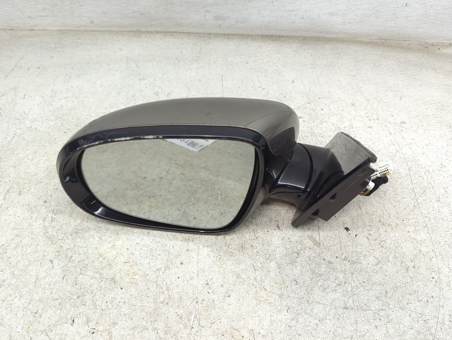 2016-2020 Kia Sorento Driver Side View Mirror - Left Door Mirror OEM Used - Oemusedautoparts1.com