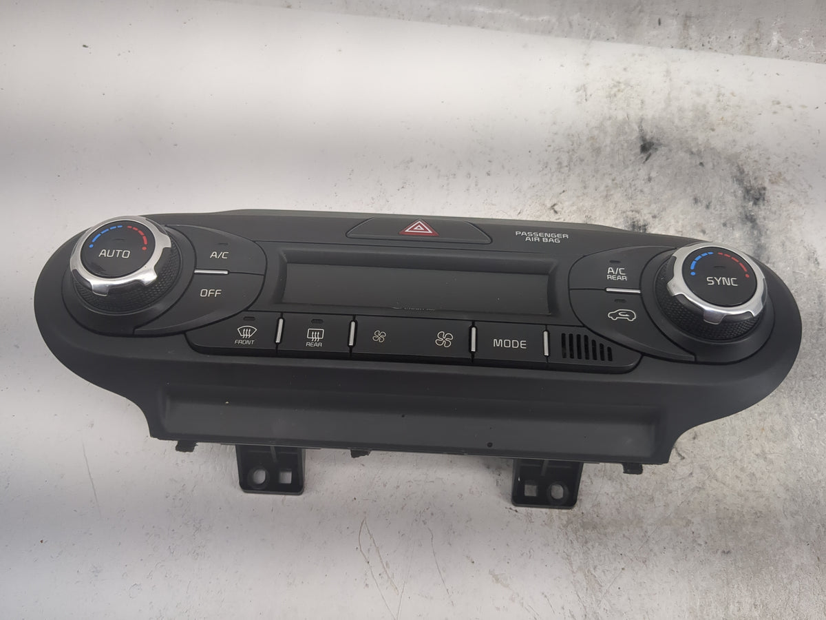 2016 Kia Sorento Climate Control Module Temperature AC/Heater Replacement P/N:97250-C6850 Q138635D Fits OEM Used Auto Parts 