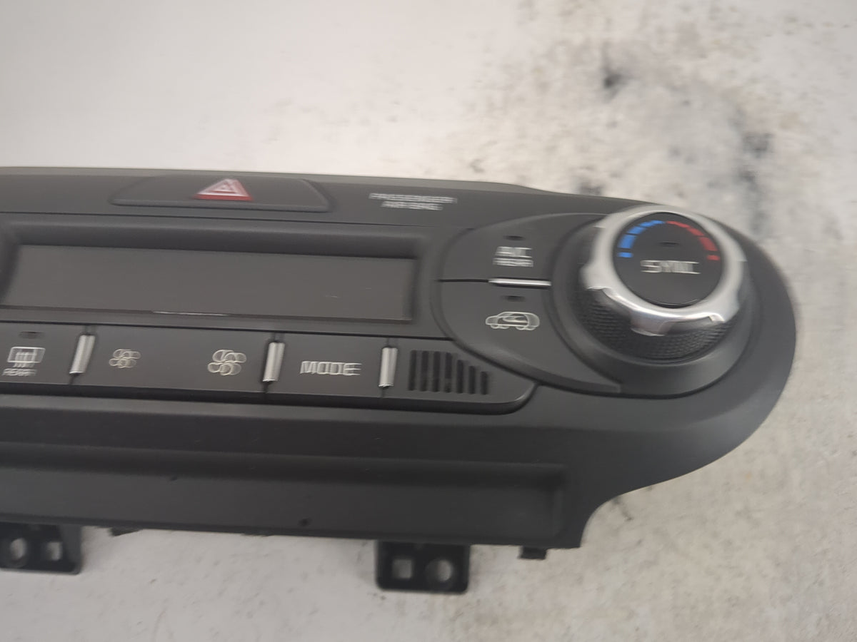 2016 Kia Sorento Climate Control Module Temperature AC/Heater Replacement P/N:97250-C6850 Q138635D Fits OEM Used Auto Parts 