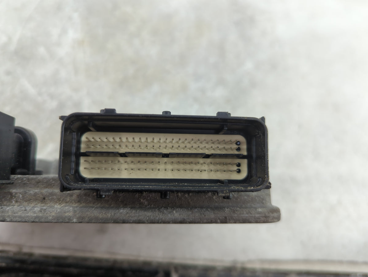 2016-2017 Kia Sorento PCM Engine Control Computer ECU ECM PCU OEM P/N:39101-3CWN0 28477967 Fits Fits 2016 2017 OEM Used Auto