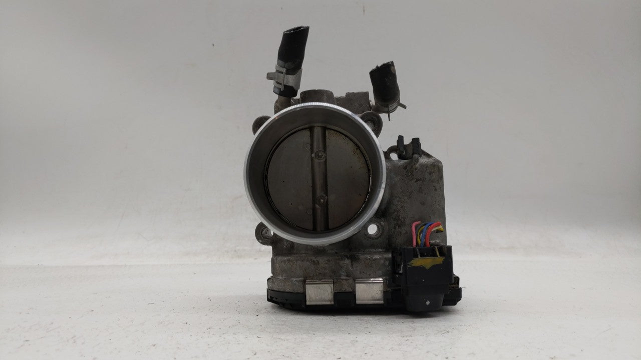 2016-2019 Kia Sorento Throttle Body P/N:0 280 750 618 35100-2G600 Fits Fits 2015 2016 2017 2018 2019 OEM Used Auto Parts - O