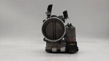 2016-2019 Kia Sorento Throttle Body P/N:0 280 750 618 35100-2G600 Fits Fits 2015 2016 2017 2018 2019 OEM Used Auto Parts - O