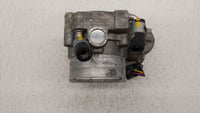 2016-2019 Kia Sorento Throttle Body P/N:0 280 750 618 35100-2G600 Fits Fits 2015 2016 2017 2018 2019 OEM Used Auto Parts - O