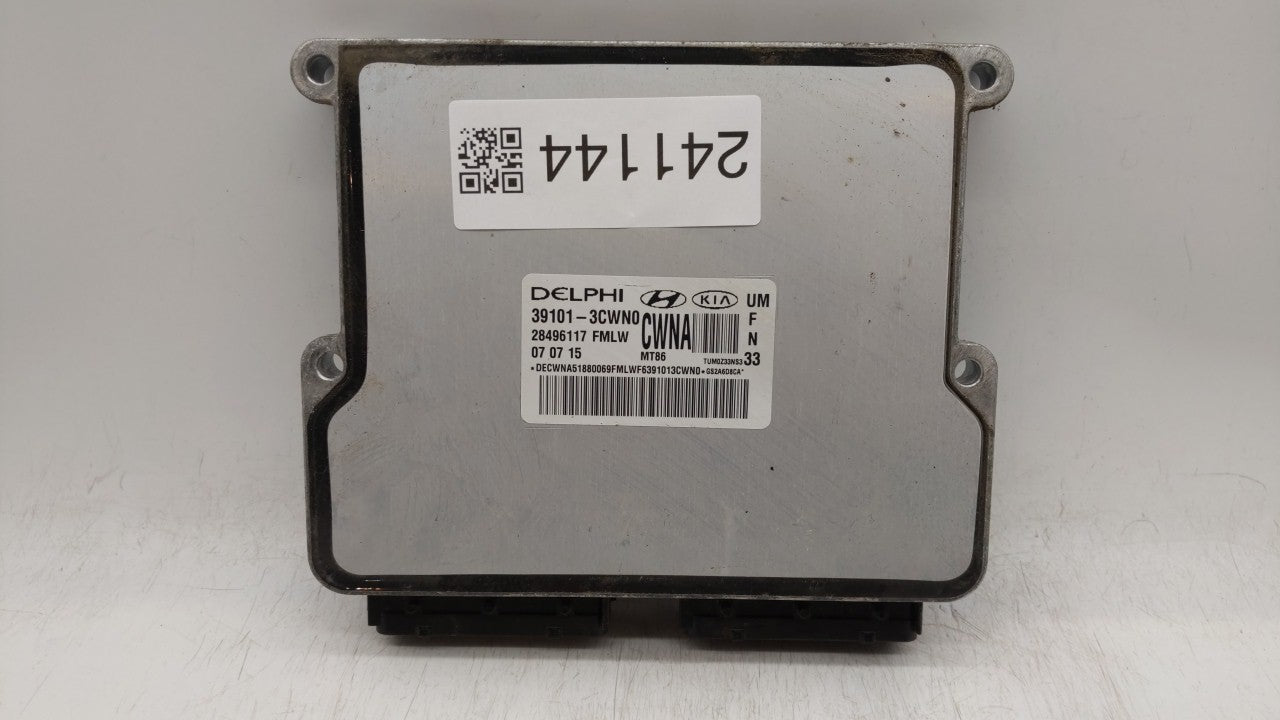 2016-2017 Kia Sorento PCM Engine Control Computer ECU ECM PCU OEM P/N:39101-3CWN0 39101-3CWN1 Fits Fits 2016 2017 OEM Used A
