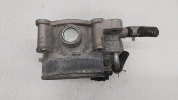 2014-2018 Kia Sorento Throttle Body P/N:5312 7S14 5310 4P18, 35100-3CAA0 Fits Fits 2012 2013 2014 2015 2016 2017 2018 OEM Used Auto Parts