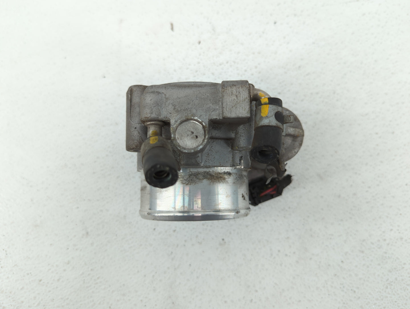 2016-2019 Kia Sorento Throttle Body P/N:0 280 750 618 35100-2G600 Fits Fits 2015 2016 2017 2018 2019 OEM Used Auto Parts - O