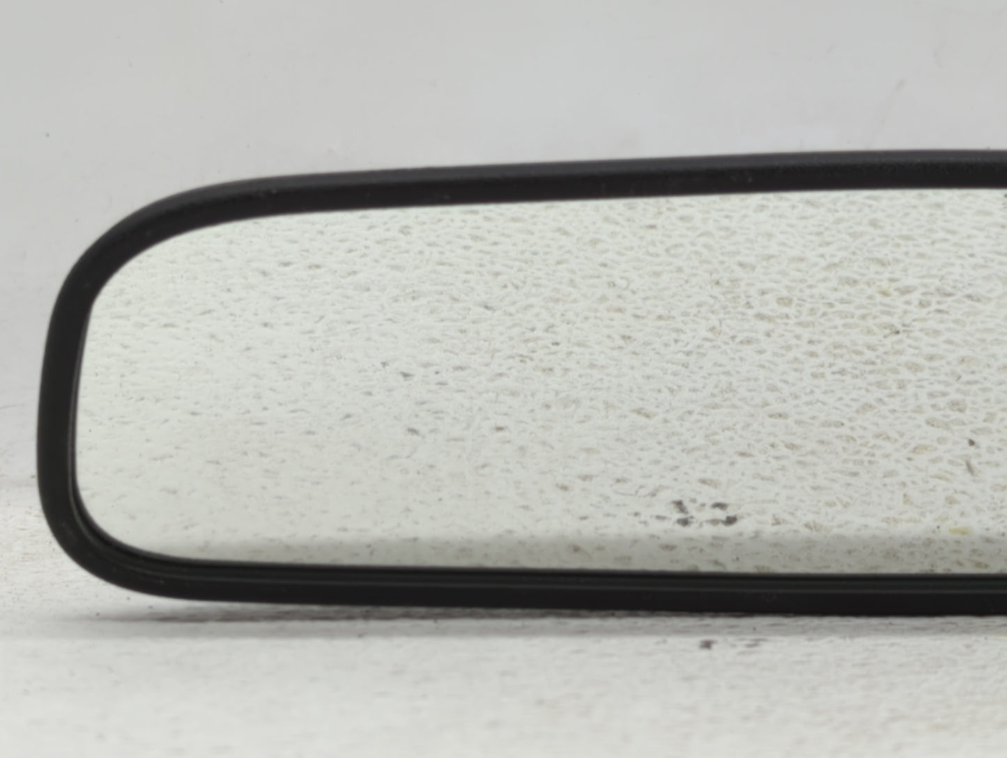 2016-2019 Kia Sorento Interior Rear View Mirror Replacement OEM P/N:E13049848 E4012143 Fits OEM Used Auto Parts - Oemusedaut