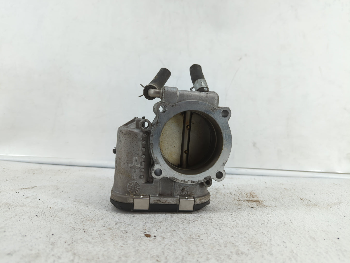 2016-2019 Kia Sorento Throttle Body P/N:0 280 750 618 35100-2G600 Fits Fits 2015 2016 2017 2018 2019 OEM Used Auto Parts - O