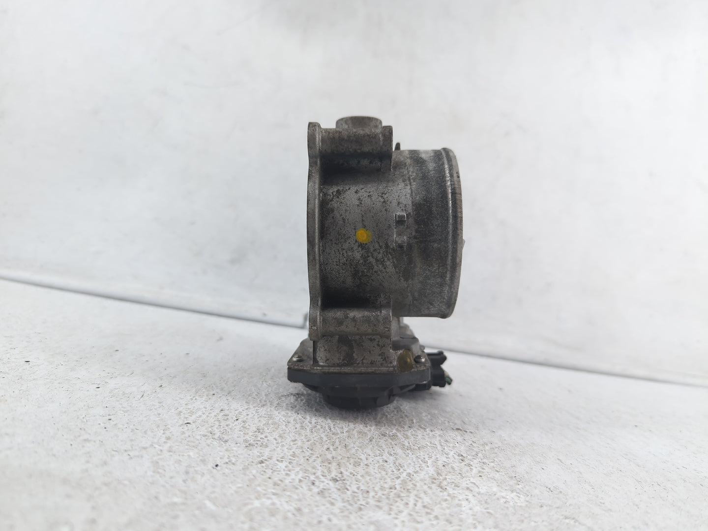 2014-2018 Kia Sorento Throttle Body P/N:35100-3CAA0 Fits Fits 2012 2013 2014 2015 2016 2017 2018 OEM Used Auto Parts - Oemus