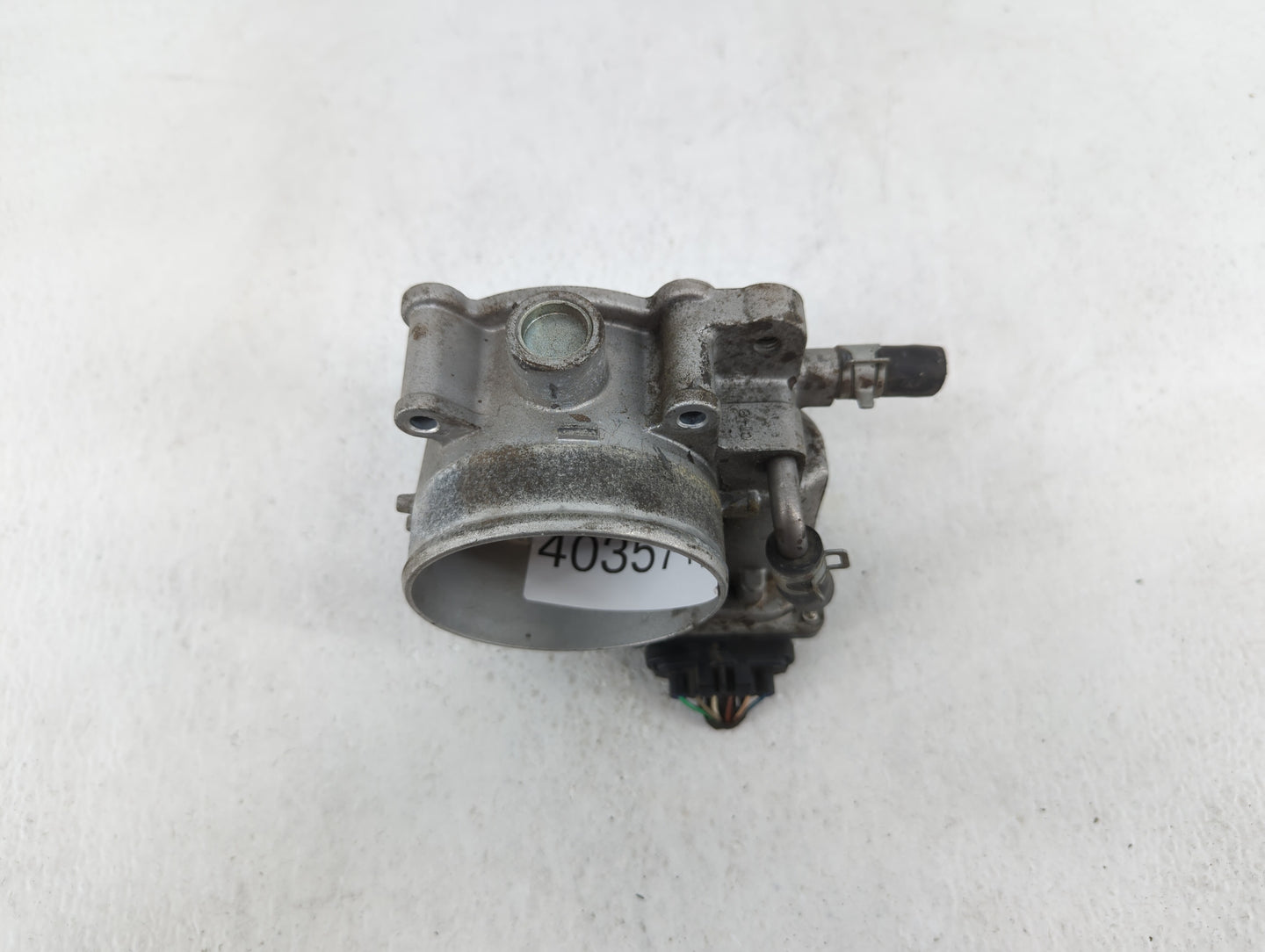2014-2018 Kia Sorento Throttle Body P/N:35100-3CAA0 Fits Fits 2012 2013 2014 2015 2016 2017 2018 OEM Used Auto Parts - Oemus