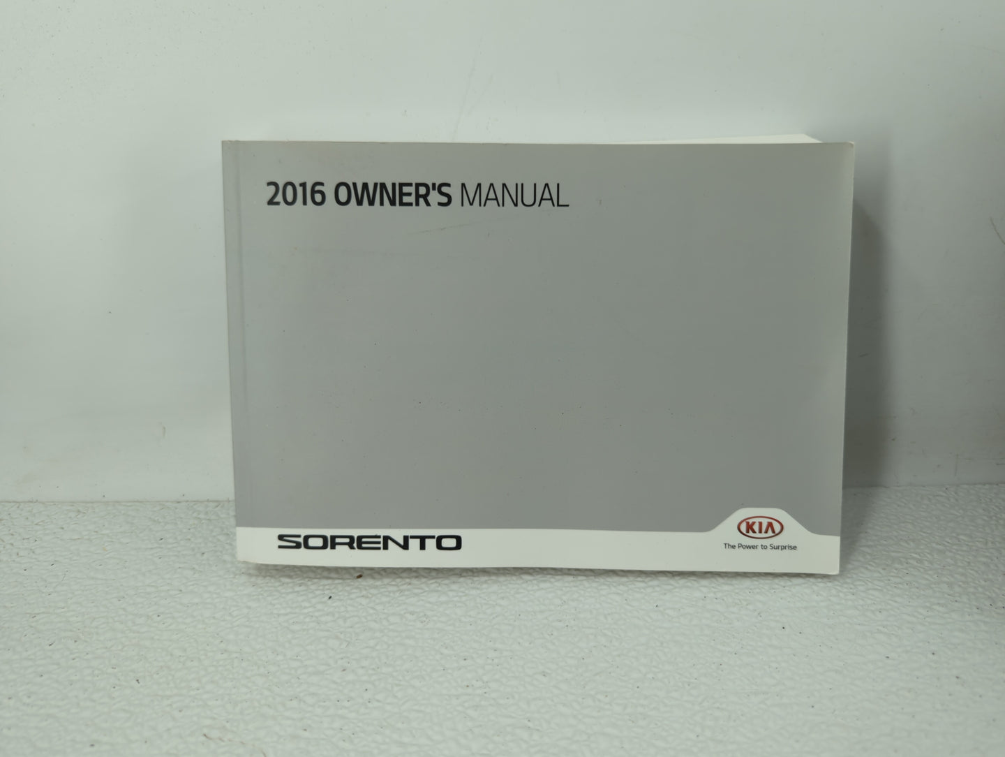 2016 Kia Sorento Owners Manual Book Guide OEM Used Auto Parts - Oemusedautoparts1.com