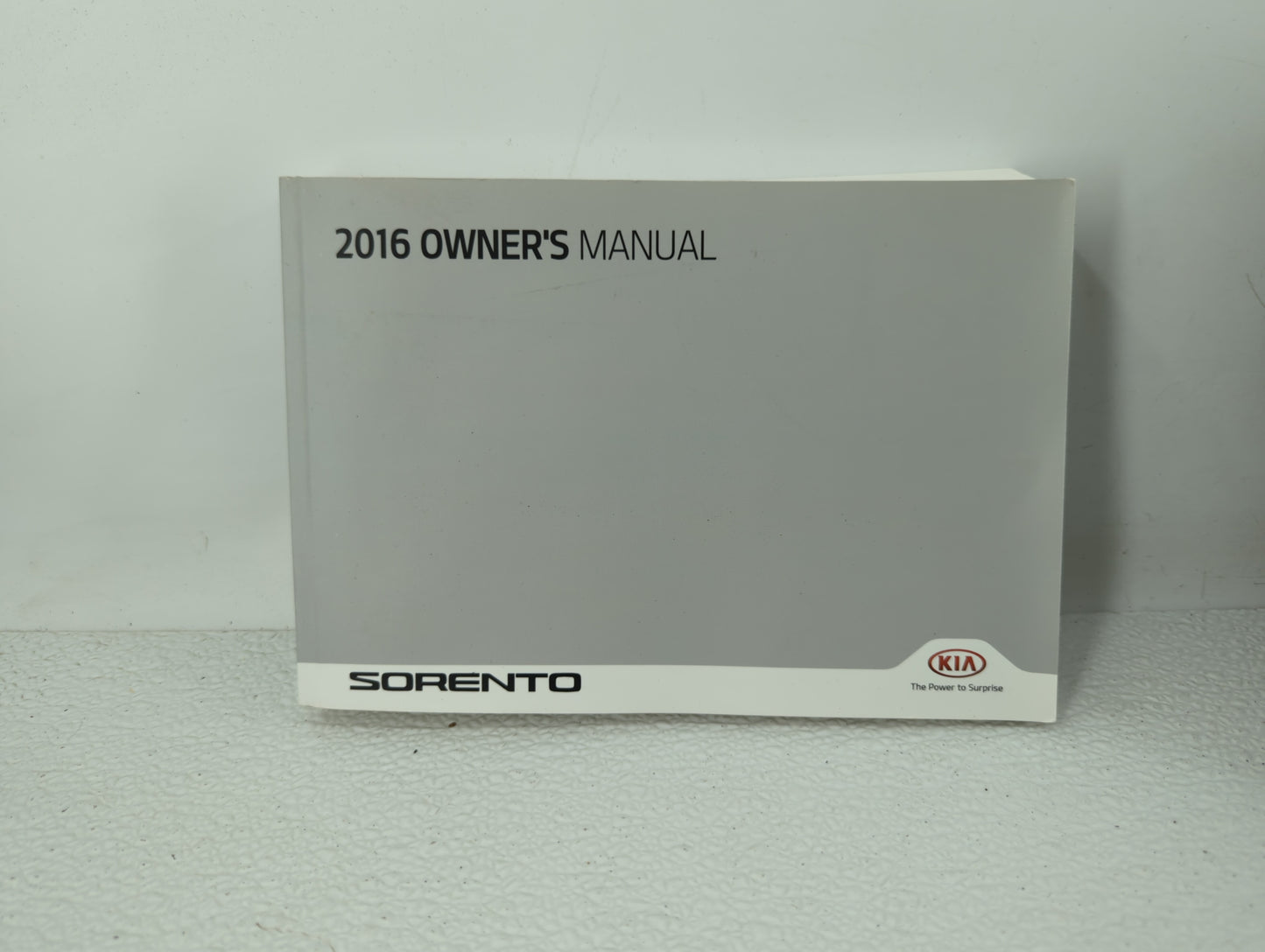 2016 Kia Sorento Owners Manual Book Guide OEM Used Auto Parts - Oemusedautoparts1.com