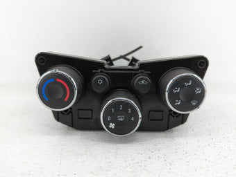 compare product 2016 Kia Sorento Climate Control Module Temperature AC/Heater Replacement P/N:95332699 97250-C6300 Fits OEM Used Auto Parts