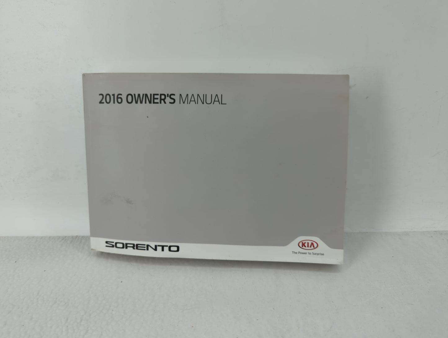 2016 Kia Sorento Owners Manual Book Guide OEM Used Auto Parts - Oemusedautoparts1.com